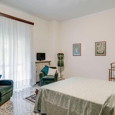 Sentirsi A Casa, Lontano Da Casa-Feel At Home Away From Home Caronno Pertusella Eksteriør billede